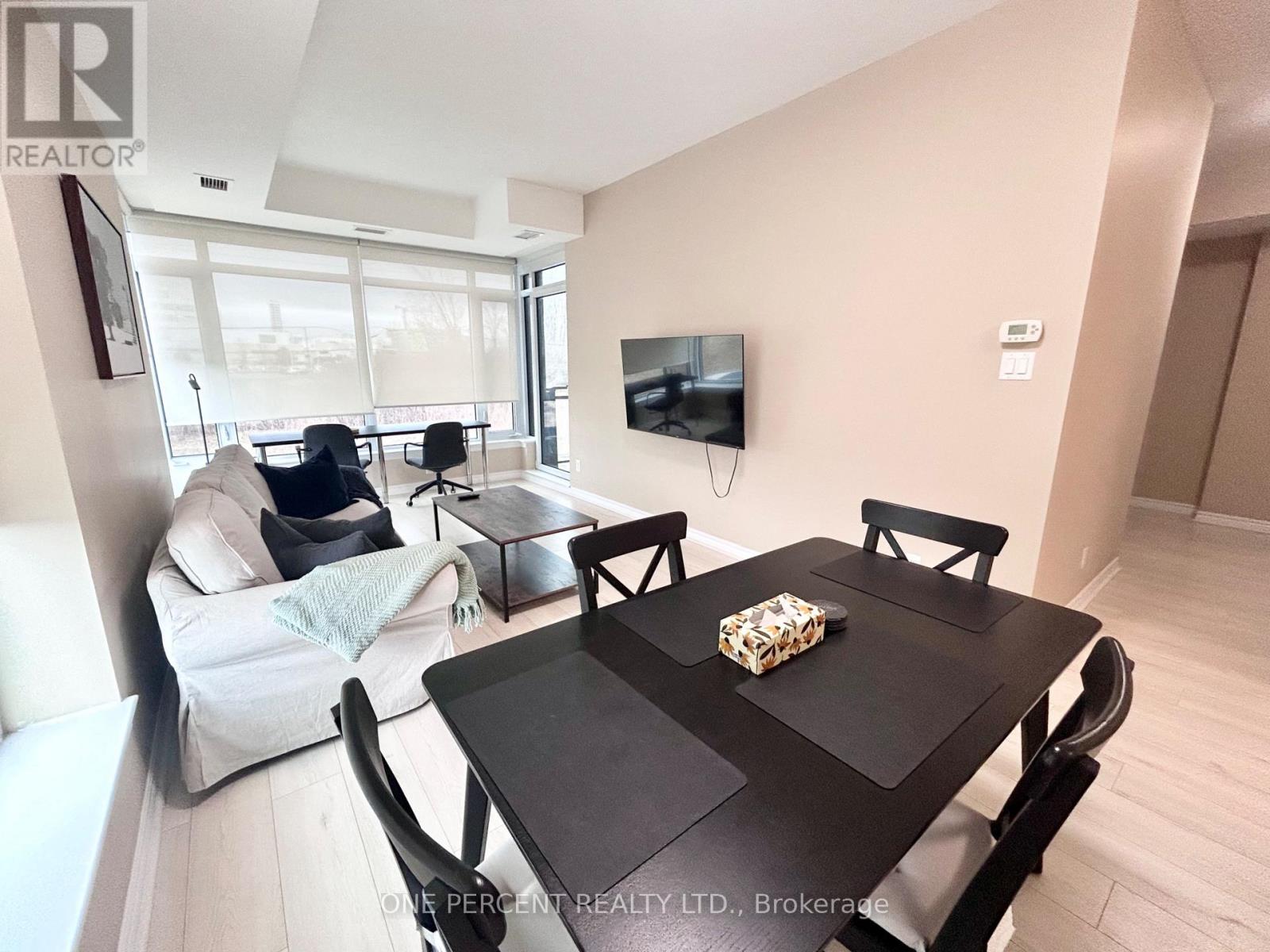 201 - 100 Roger Guindon Avenue, Ottawa, Ontario  K1G 3Z7 - Photo 11 - X12640970