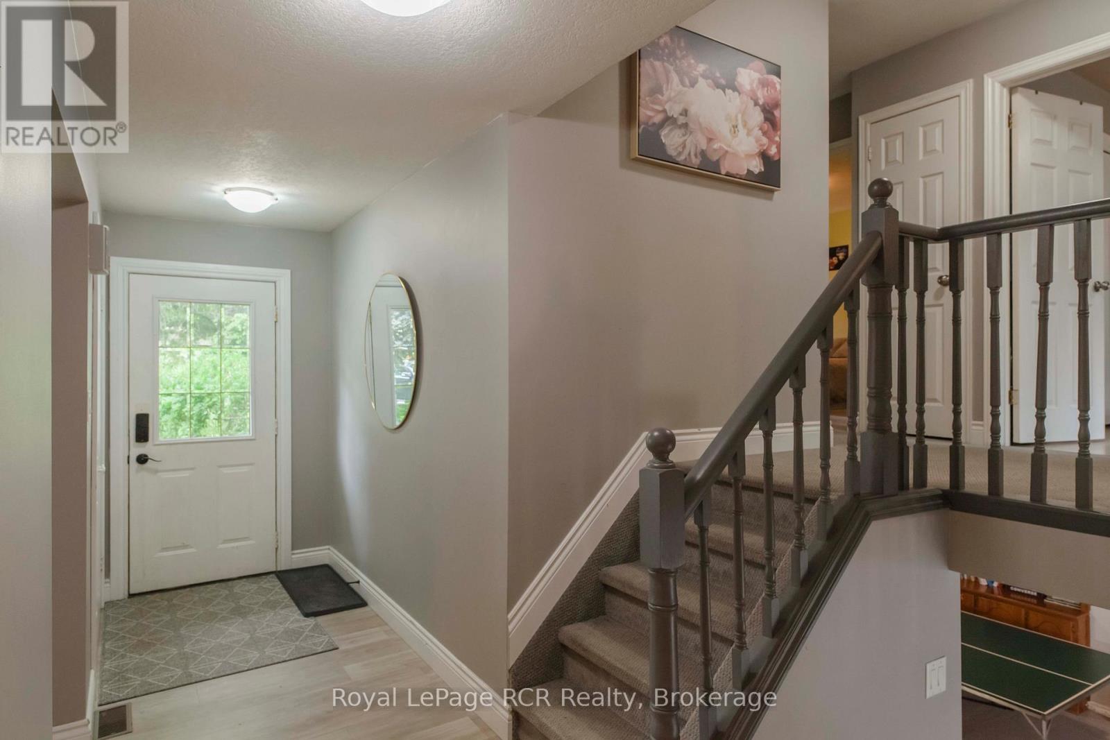 202122 21 Highway, Georgian Bluffs, Ontario N4K 5N7 - Photo 14 - X12640840