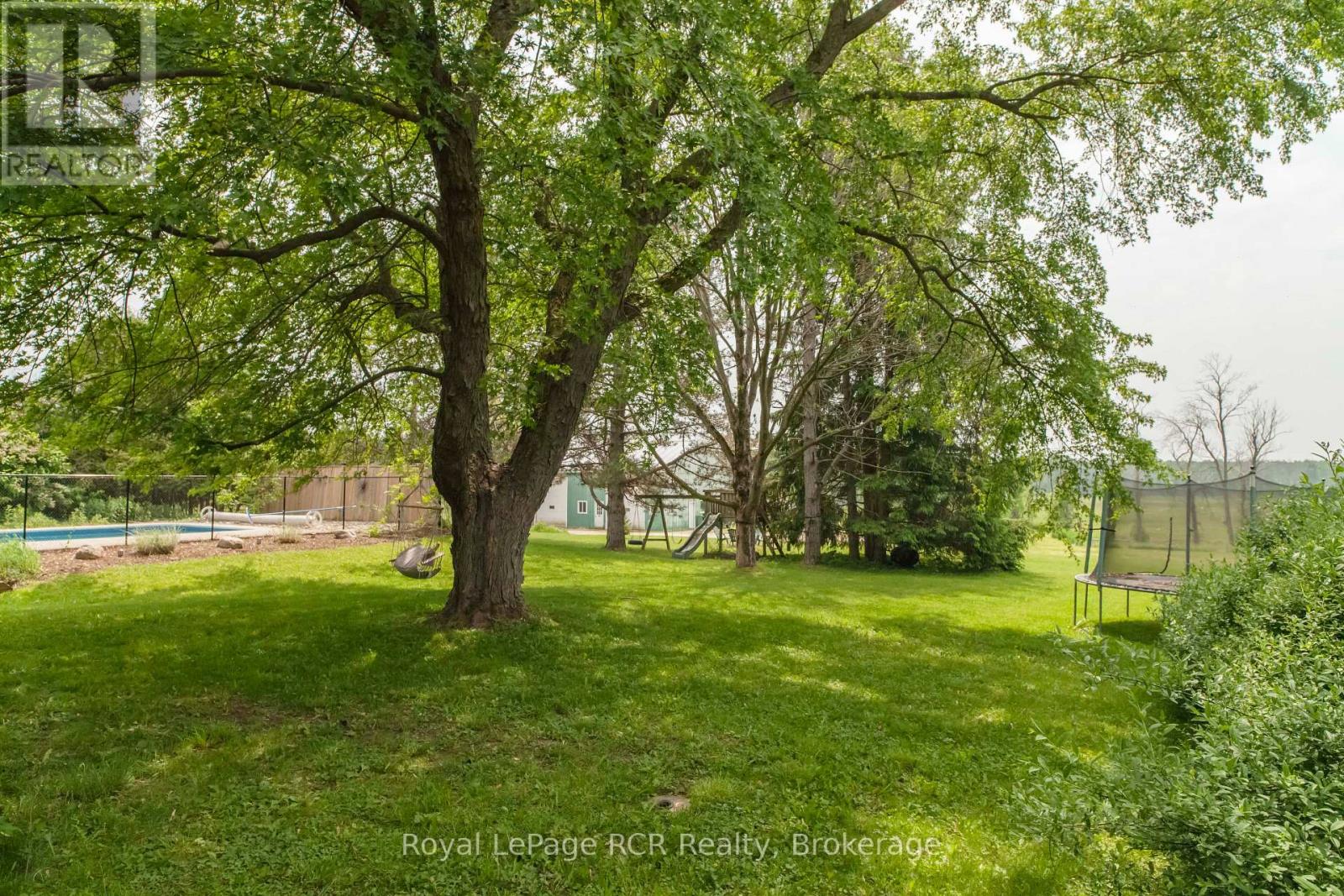 202122 21 Highway, Georgian Bluffs, Ontario N4K 5N7 - Photo 30 - X12640840