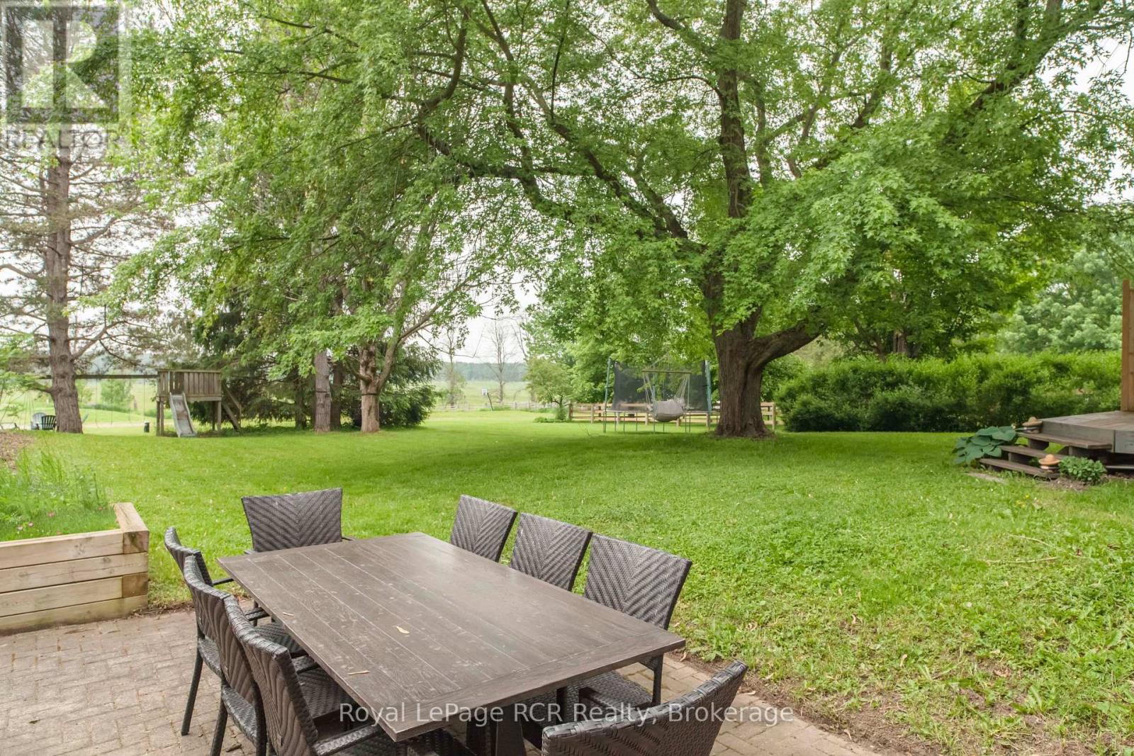 202122 21 Highway, Georgian Bluffs, Ontario N4K 5N7 - Photo 31 - X12640840