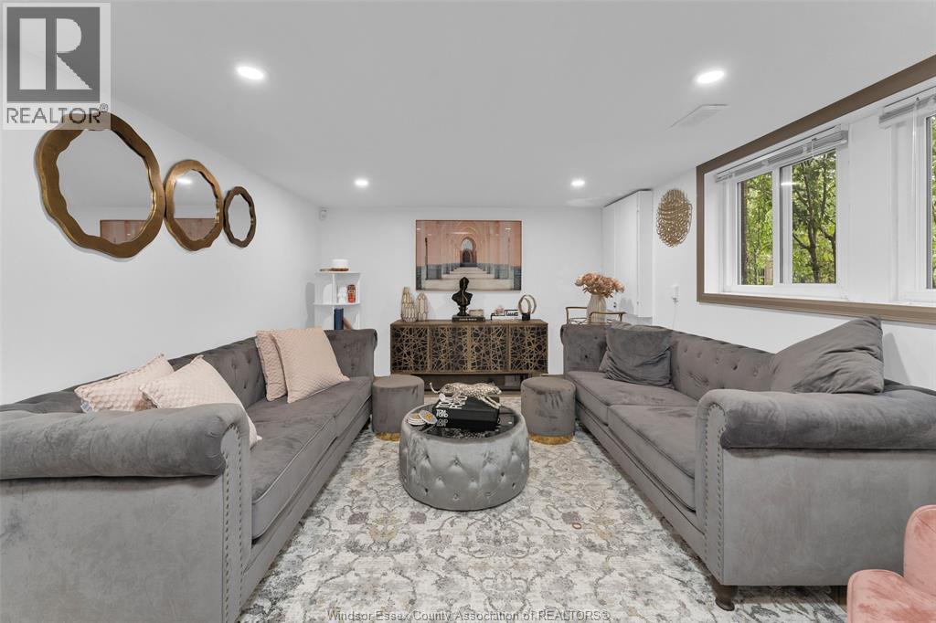 3775 Virginia Park, Windsor, Ontario N9E 2C7 - Photo 21 - 25031845