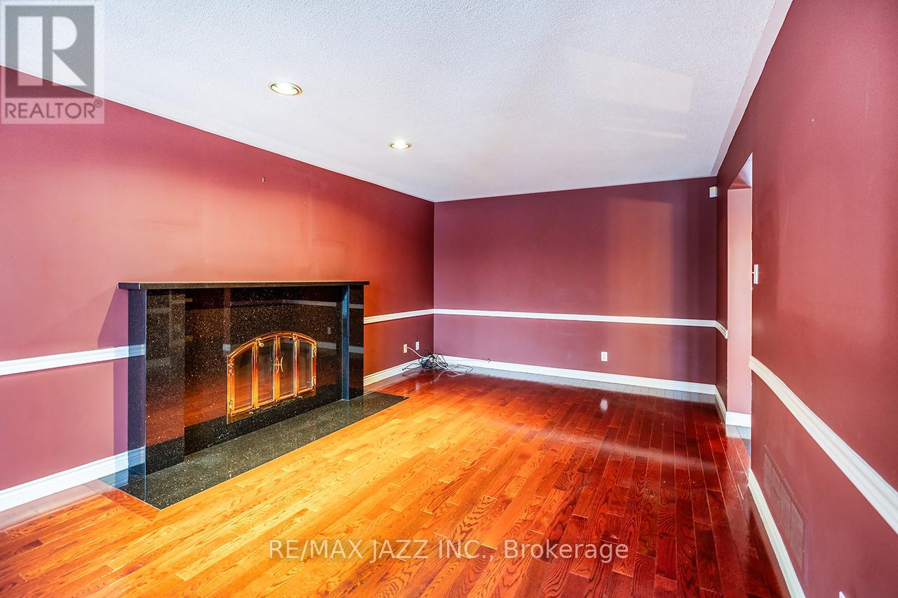 1002 Riverview Crescent, Pickering (Rougemount), Ontario  L1V 4M5 - Photo 17 - E12640894