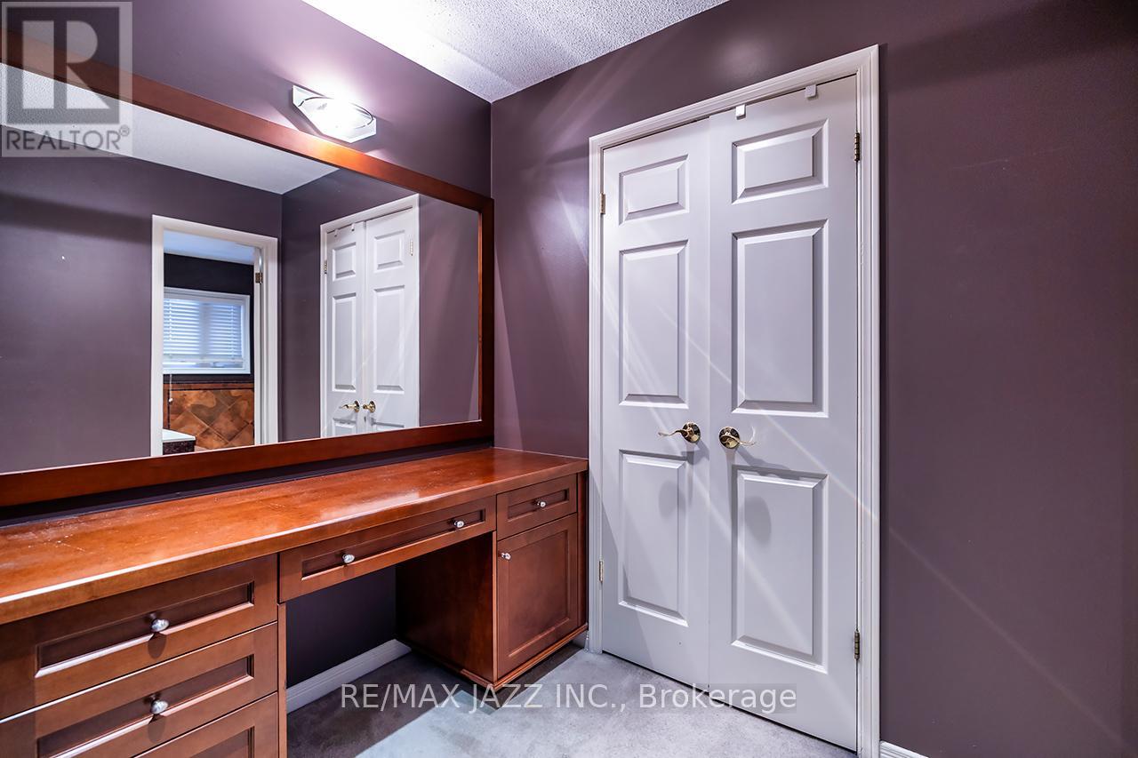 1002 Riverview Crescent, Pickering (Rougemount), Ontario  L1V 4M5 - Photo 27 - E12640894