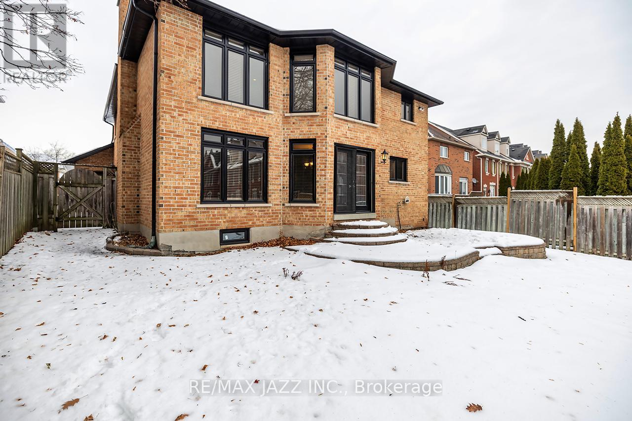 1002 Riverview Crescent, Pickering (Rougemount), Ontario  L1V 4M5 - Photo 43 - E12640894