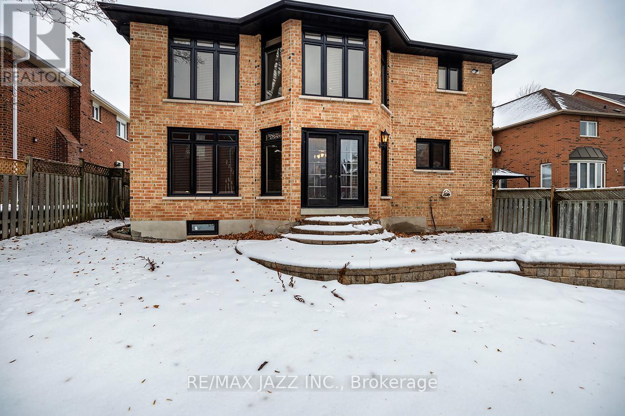 1002 Riverview Crescent, Pickering (Rougemount), Ontario  L1V 4M5 - Photo 44 - E12640894