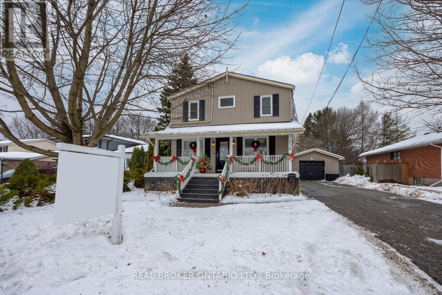 216 LIBERTY STREET N, clarington (bowmanville), Ontario