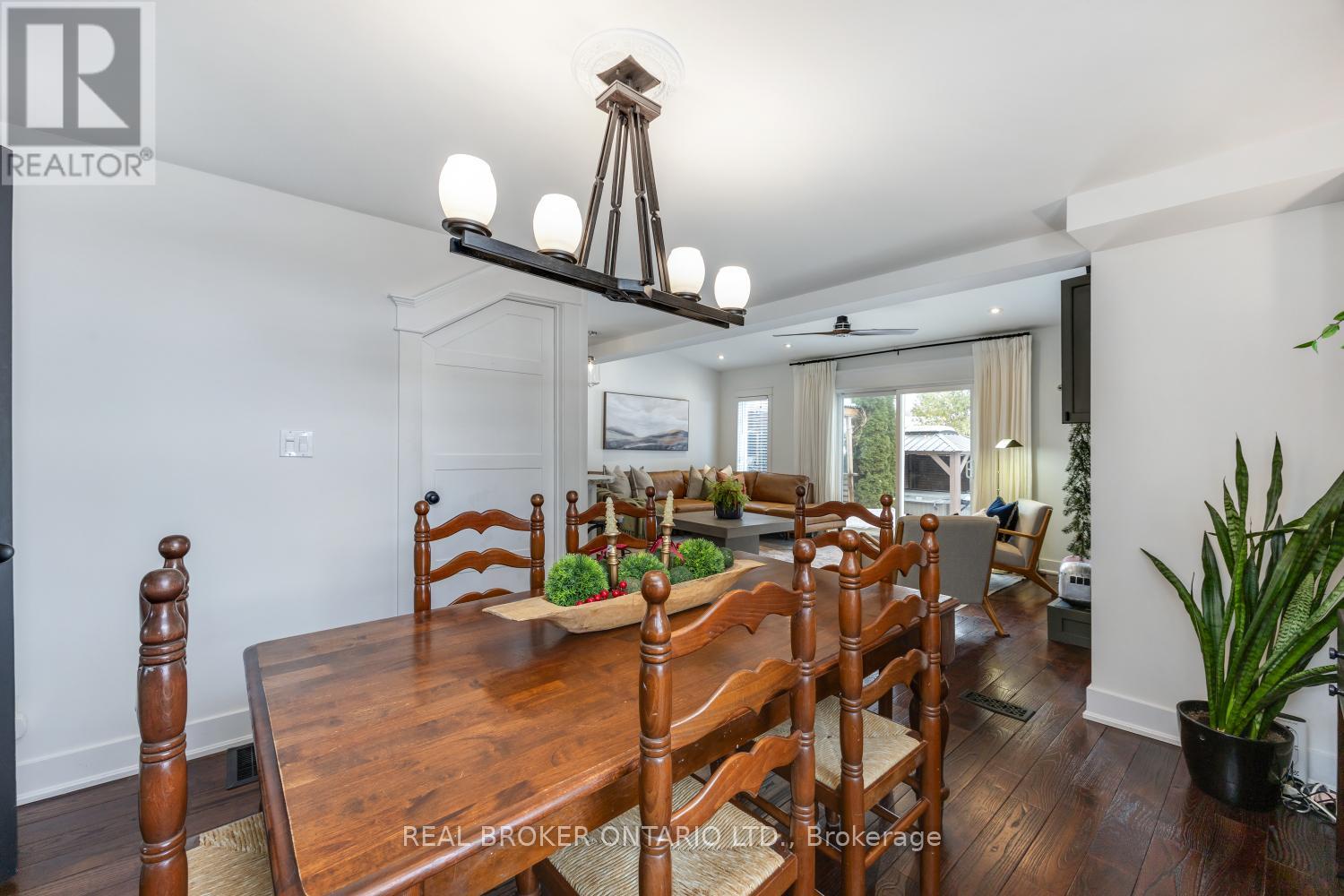 216 Liberty Street N, Clarington (Bowmanville), Ontario  L1C 2M8 - Photo 10 - E12641000