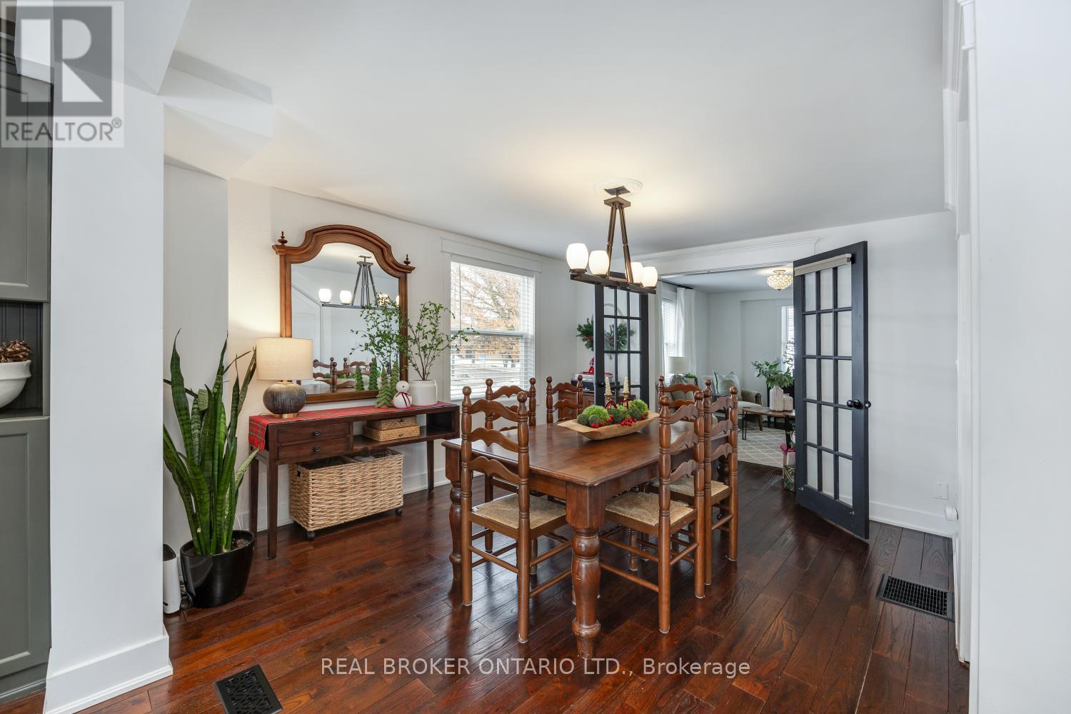 216 Liberty Street N, Clarington (Bowmanville), Ontario  L1C 2M8 - Photo 11 - E12641000