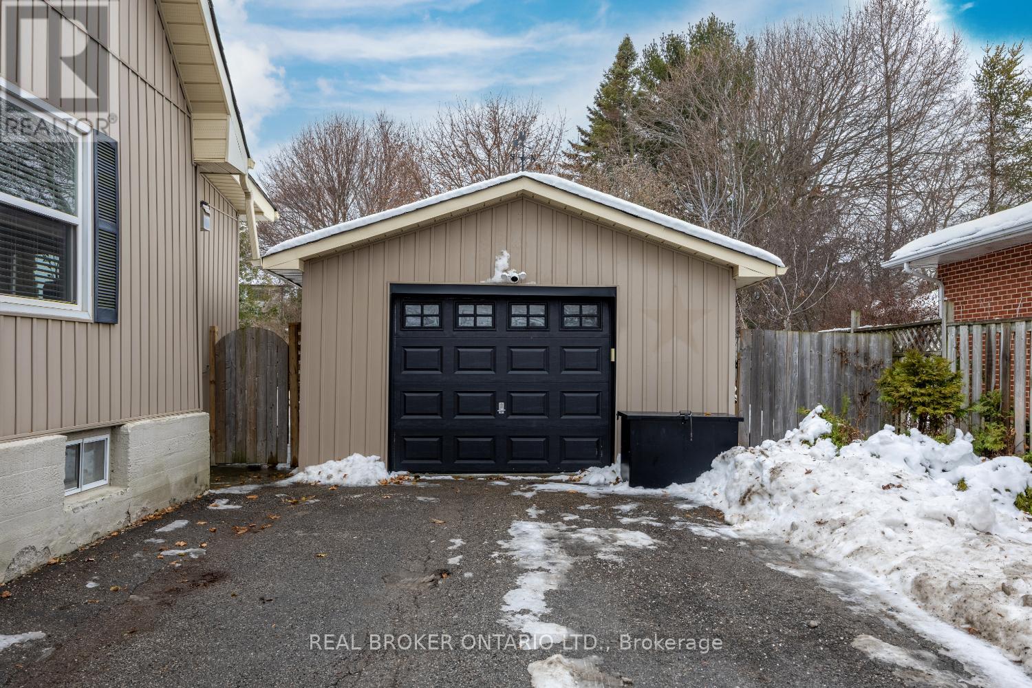 216 Liberty Street N, Clarington (Bowmanville), Ontario  L1C 2M8 - Photo 31 - E12641000