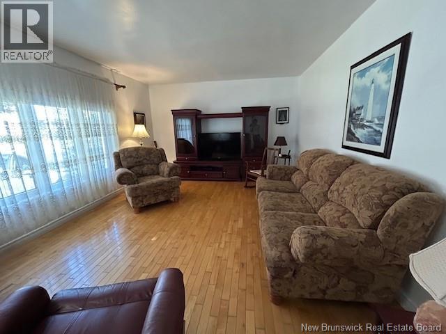 163 Mckay Street, Dalhousie, New Brunswick  E8C 1Z8 - Photo 9 - NB131370