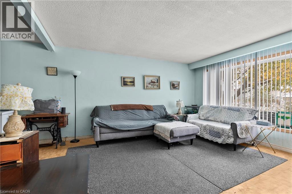 11 Torlake Street, Hamilton, Ontario  L8W 1L4 - Photo 4 - 40793781