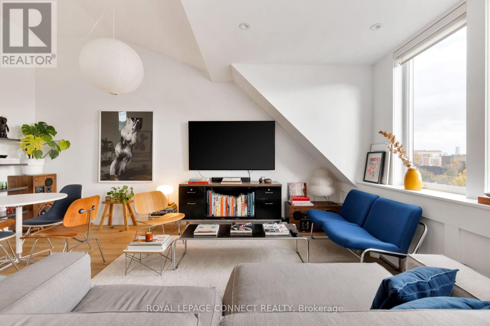 16 Rosemount Avenue, Toronto, Ontario  M6H 2M1 - Photo 31 - C12518654