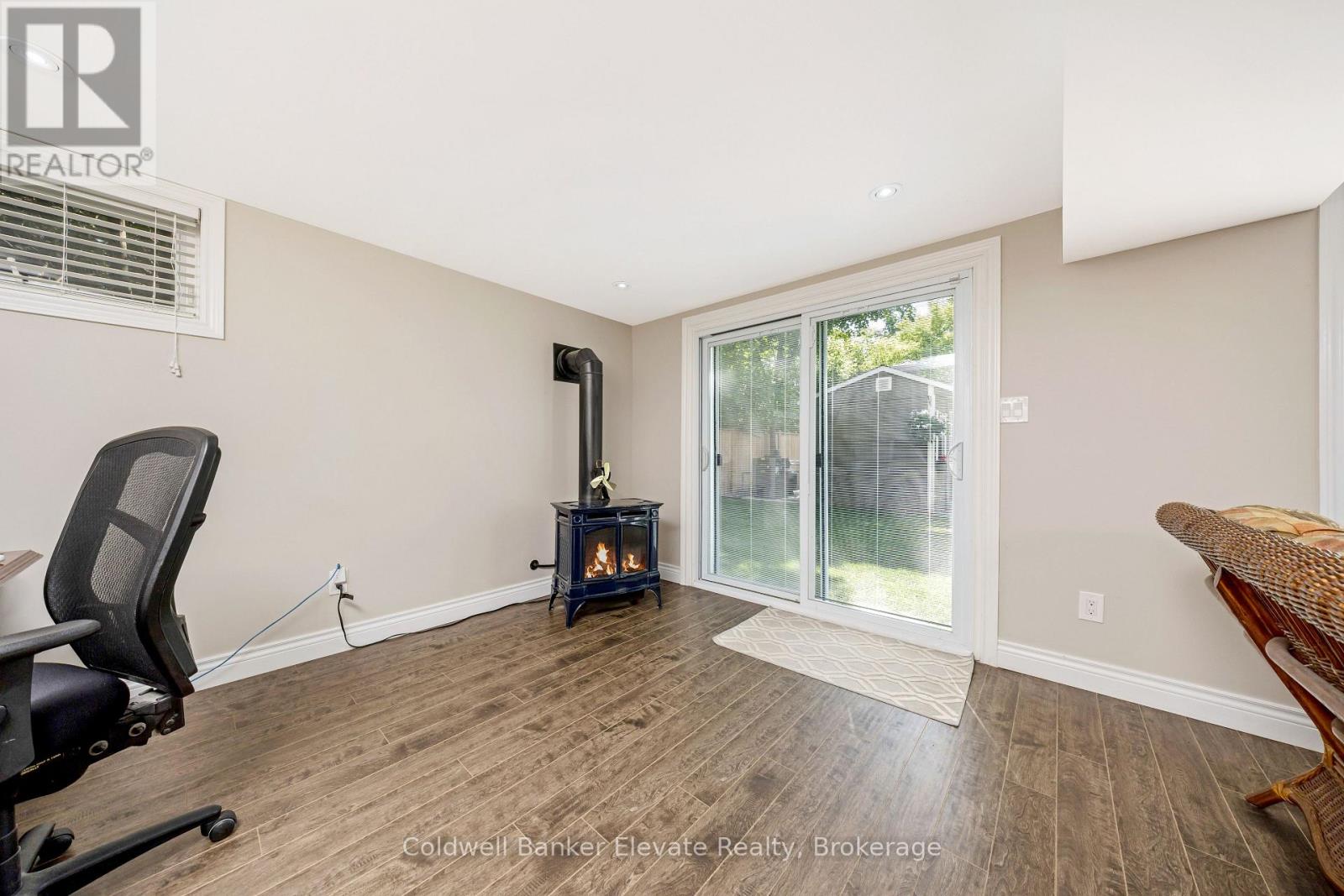 3 Lorne Street, Erin, Ontario  N0B 1T0 - Photo 34 - X12511482