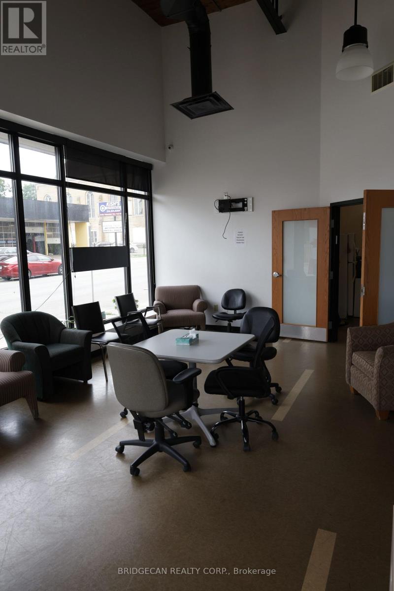 347 Colborne Street, Brantford, Ontario  N3S 3N2 - Photo 16 - X12634888