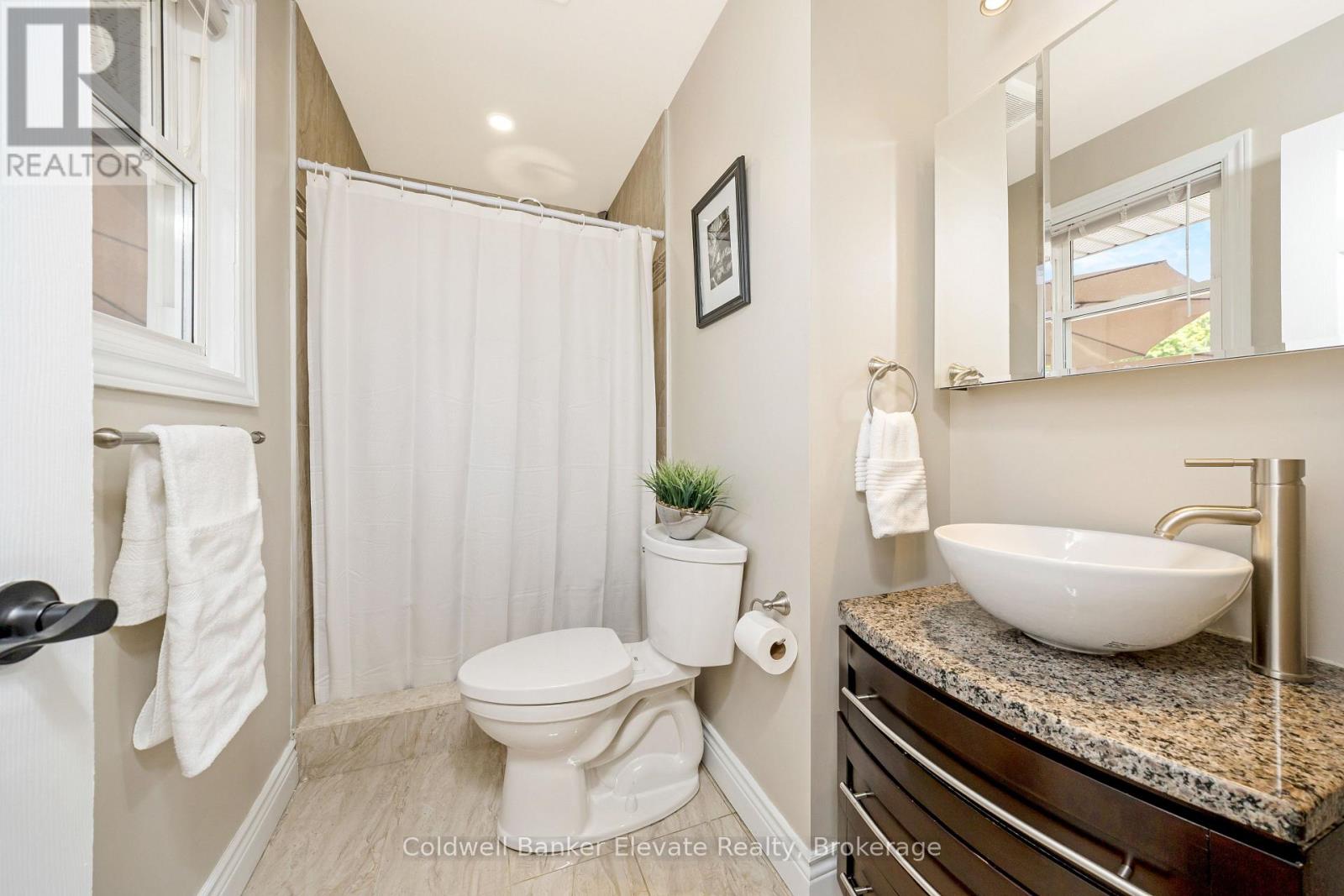 3 Lorne Street, Erin, Ontario  N0B 1T0 - Photo 23 - X12511482