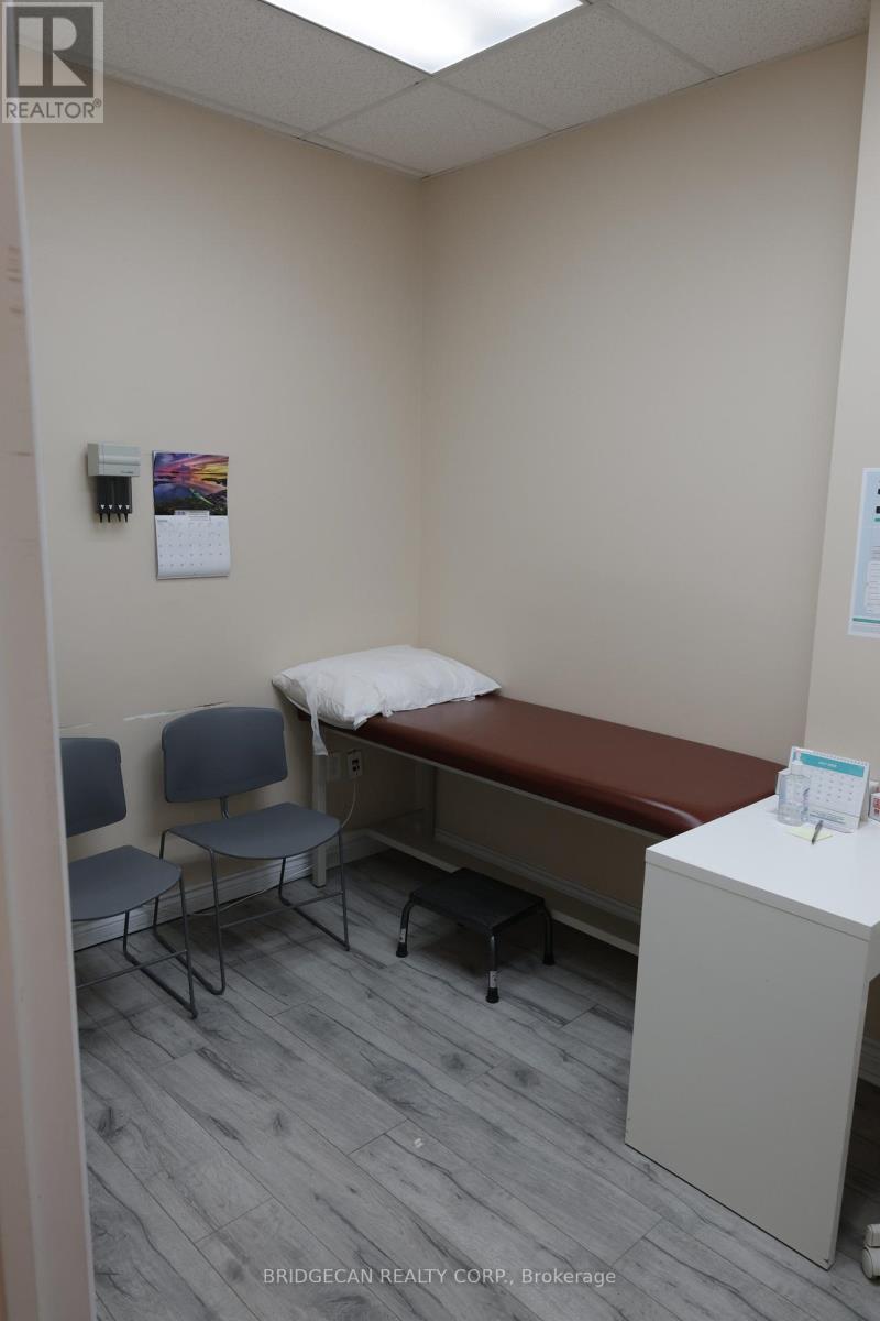 347 Colborne Street, Brantford, Ontario  N3S 3N2 - Photo 19 - X12634888