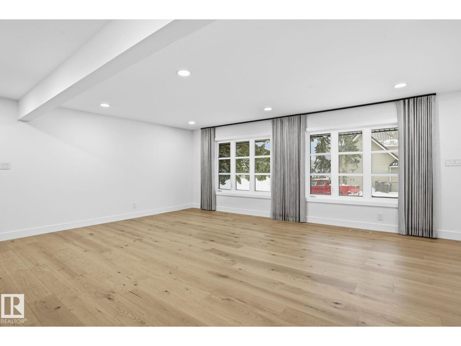 14604 Mackenzie Dr Nw, Edmonton, Alberta  T5R 5W2 - Photo 12 - E4468358