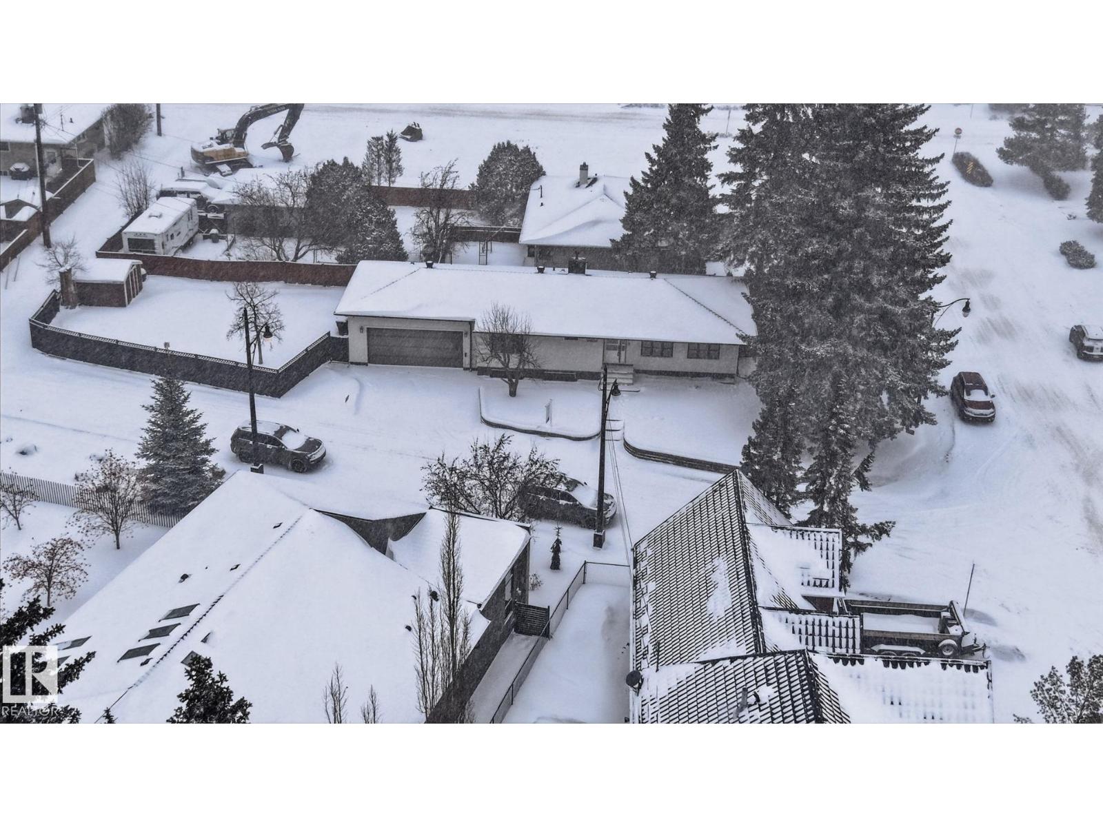 14604 Mackenzie Dr Nw, Edmonton, Alberta  T5R 5W2 - Photo 34 - E4468358