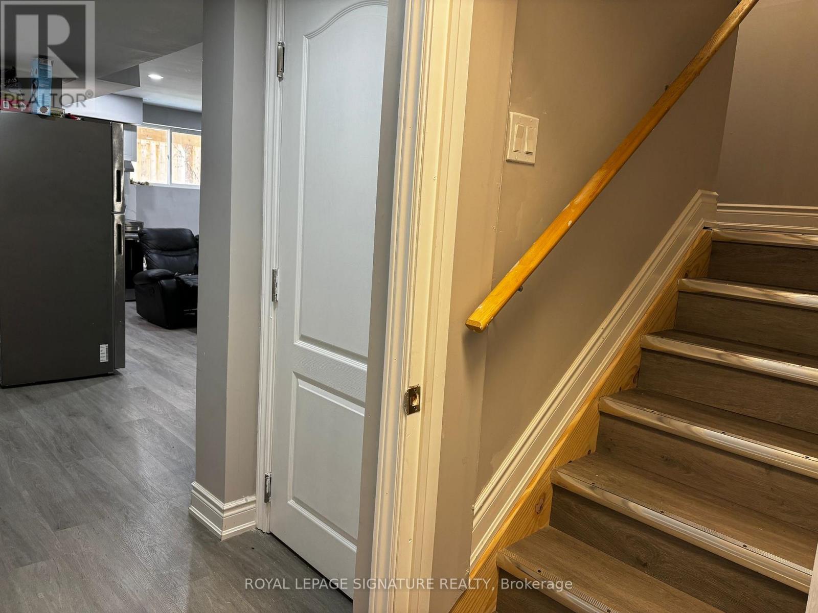 Lower - 11 Overholt Drive, Thorold, Ontario  L2V 0G4 - Photo 3 - X12640774