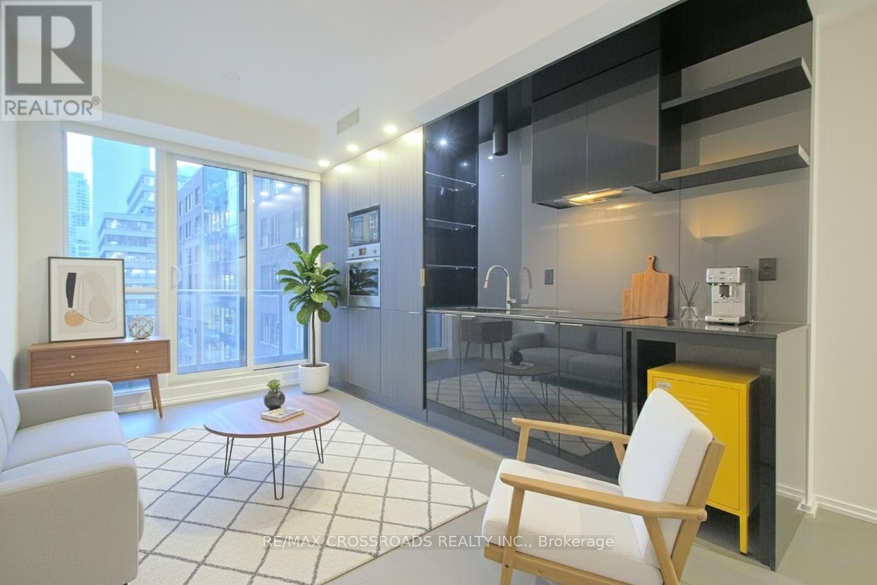 812 - 70 Temperance Street, Toronto, Ontario  M5H 0B1 - Photo 4 - C12599962