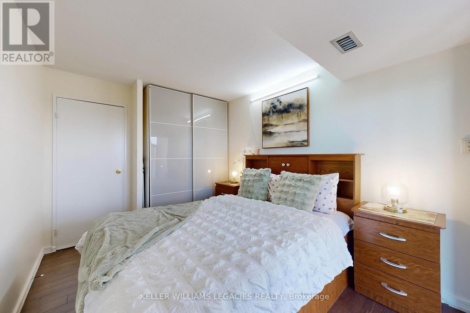 1603 - 10 Markbrook Lane, Toronto, Ontario  M9V 5E3 - Photo 28 - W12445507