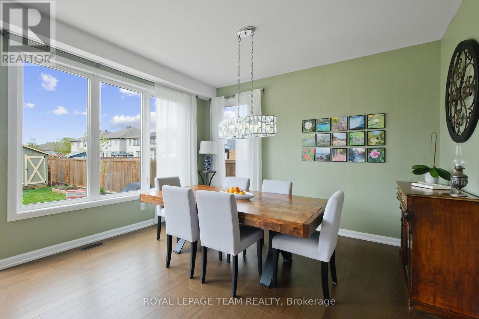 240 Boyd Street, Carleton Place, Ontario  K7C 0H3 - Photo 11 - X12443494