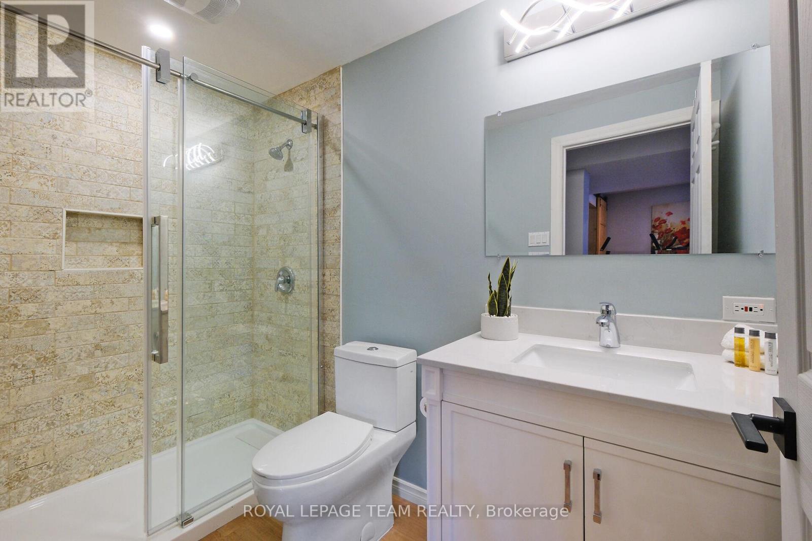 240 Boyd Street, Carleton Place, Ontario  K7C 0H3 - Photo 36 - X12443494