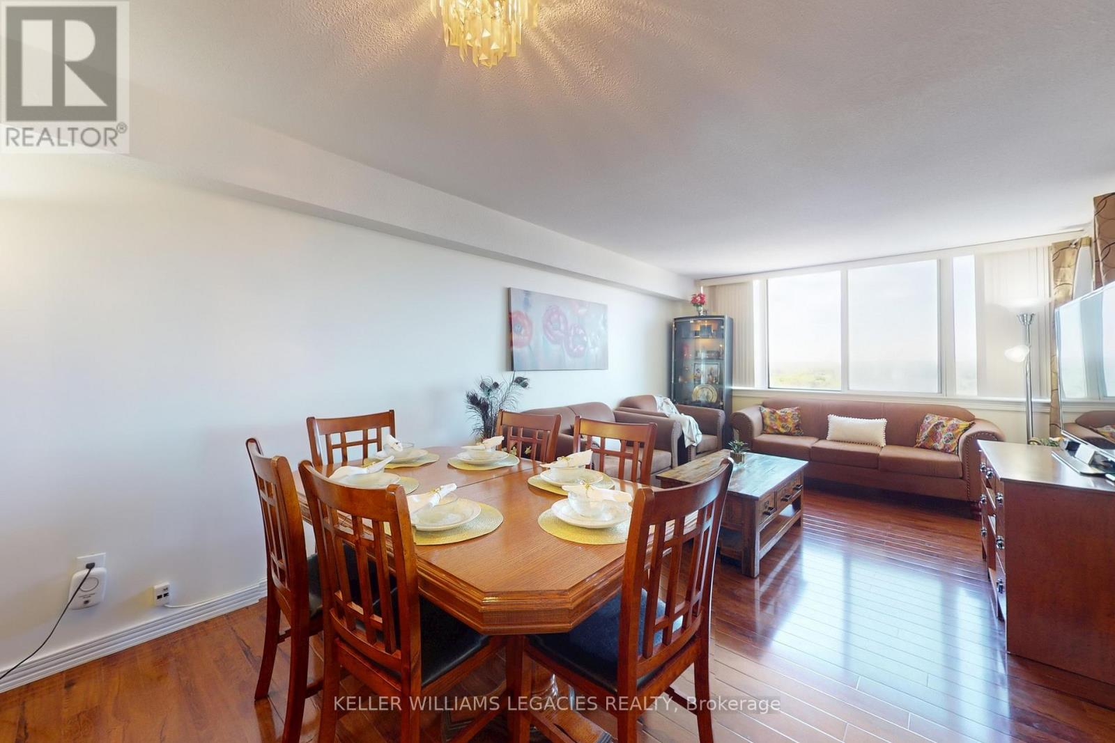 1603 - 10 Markbrook Lane, Toronto, Ontario  M9V 5E3 - Photo 9 - W12445507