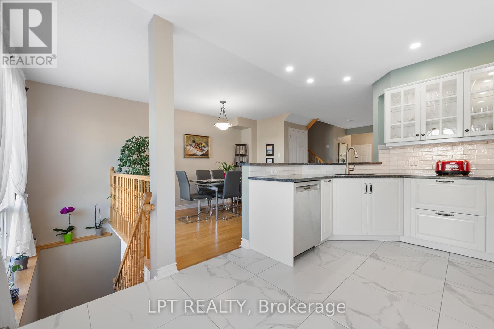 16 Calaveras Avenue, Ottawa, Ontario  K2J 4Z8 - Photo 16 - X12462454