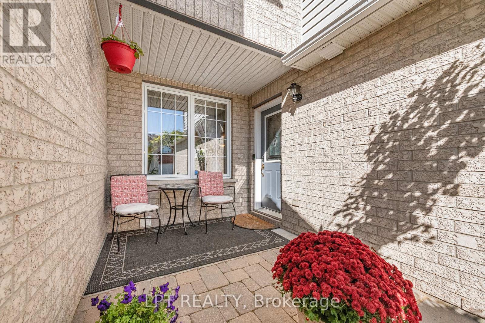 16 Calaveras Avenue, Ottawa, Ontario  K2J 4Z8 - Photo 2 - X12462454