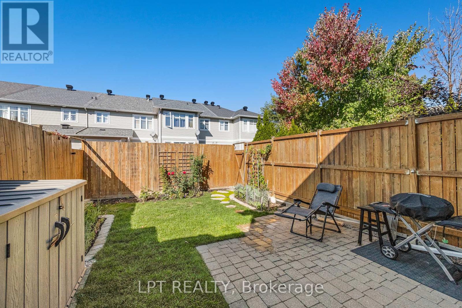 16 Calaveras Avenue, Ottawa, Ontario  K2J 4Z8 - Photo 41 - X12462454