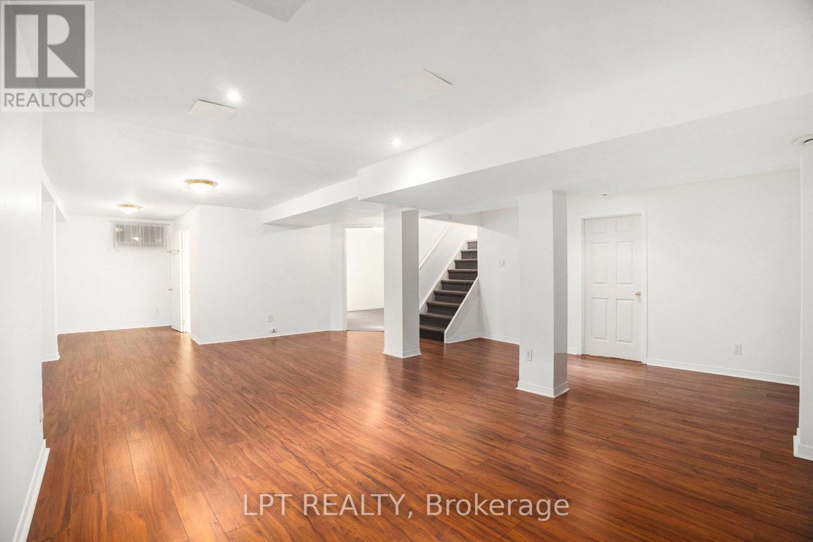 1517 Caverley Street, Ottawa, Ontario  K1G 0X9 - Photo 22 - X12464551