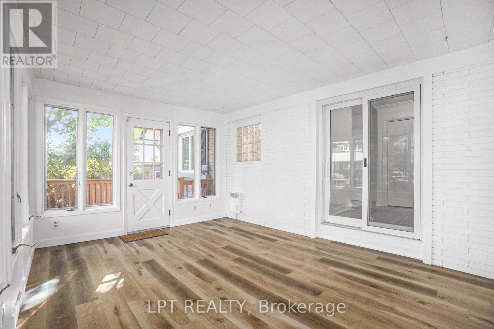 1517 Caverley Street, Ottawa, Ontario  K1G 0X9 - Photo 18 - X12464551