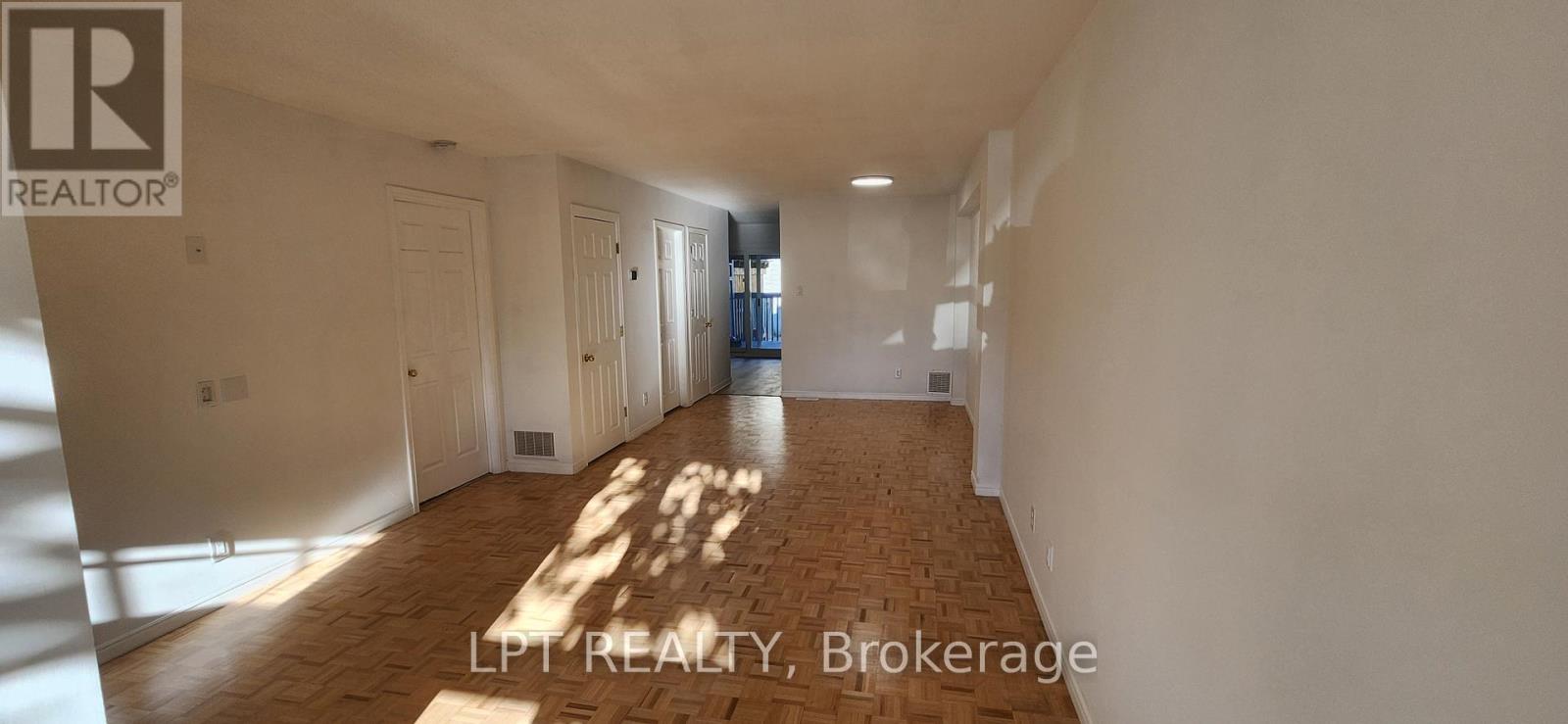 467 Parkdale Avenue, Ottawa, Ontario  K1Y 1H5 - Photo 4 - X12467045