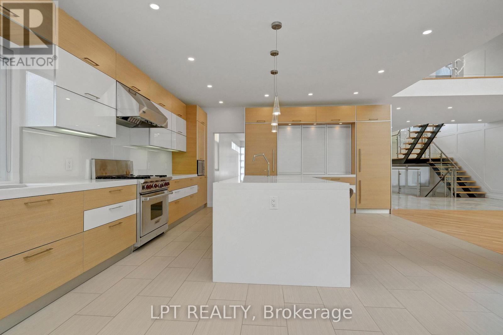 298 Crestview Road, Ottawa, Ontario  K1H 5G6 - Photo 26 - X12490874