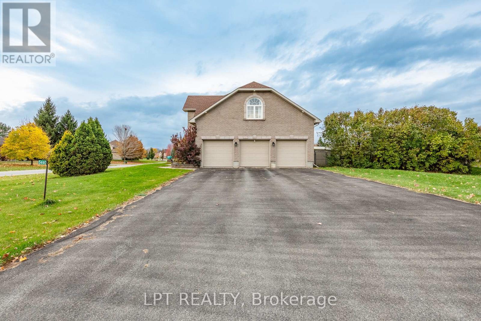 5440 Wadell Court, Ottawa, Ontario  K4M 1L3 - Photo 40 - X12511988