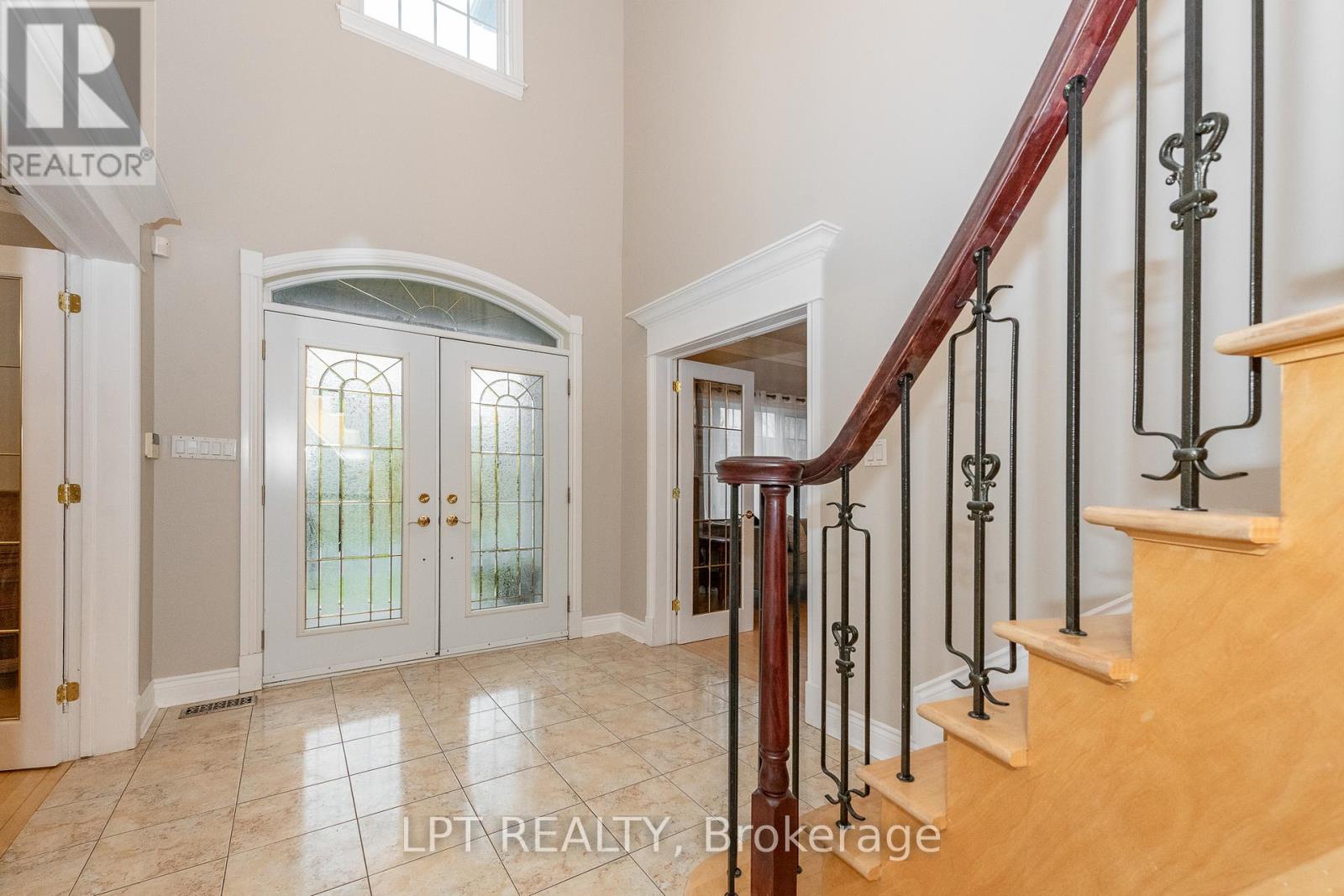 5440 Wadell Court, Ottawa, Ontario  K4M 1L3 - Photo 3 - X12511988