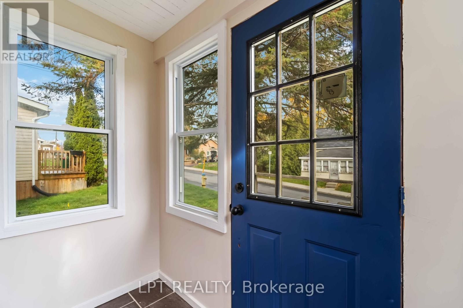 222 Bartholomew Street, Brockville, Ontario  K6V 2S6 - Photo 41 - X12525744