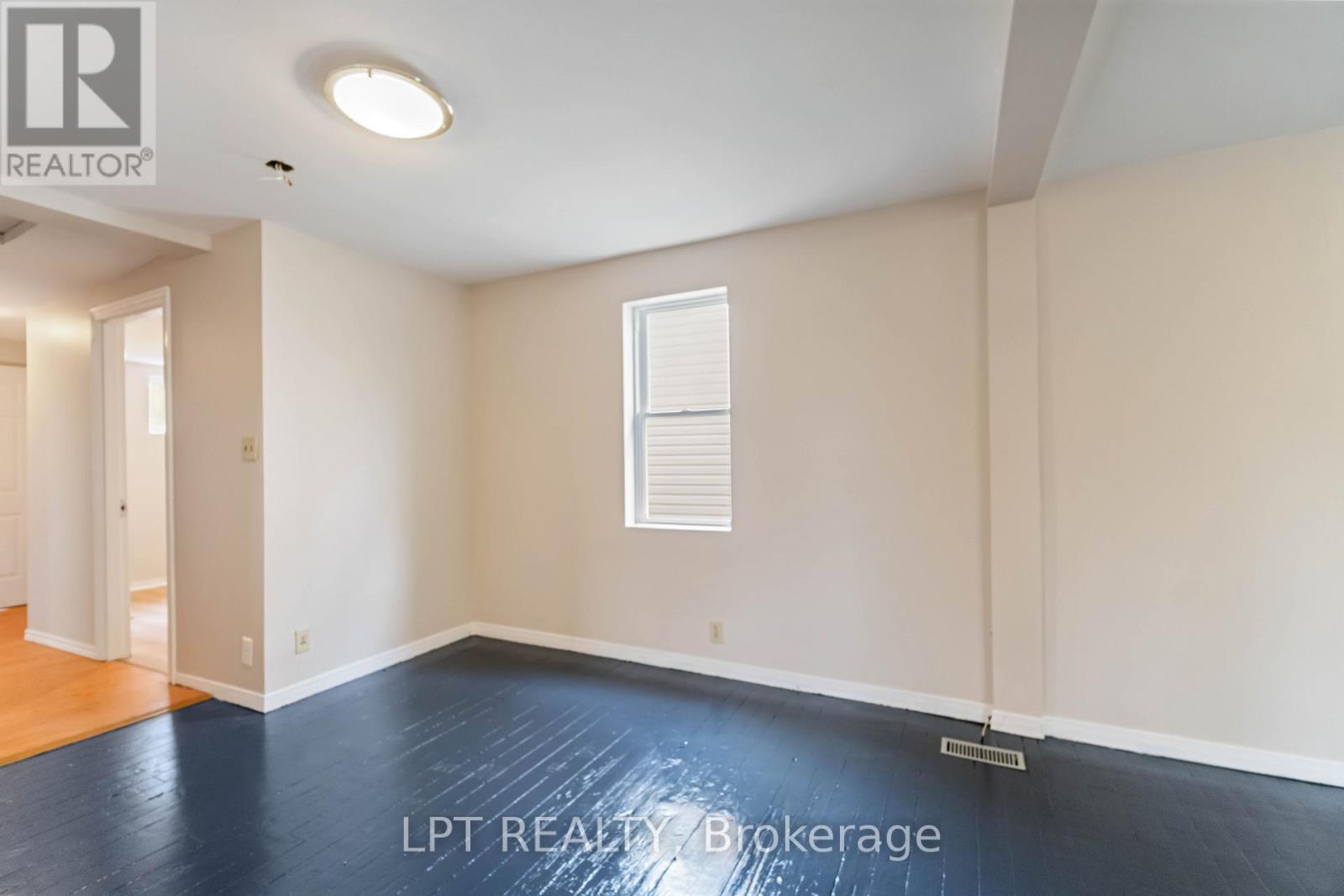 222 Bartholomew Street, Brockville, Ontario  K6V 2S6 - Photo 22 - X12525744