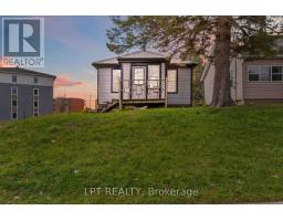 222 BARTHOLOMEW STREET, Brockville, Ontario