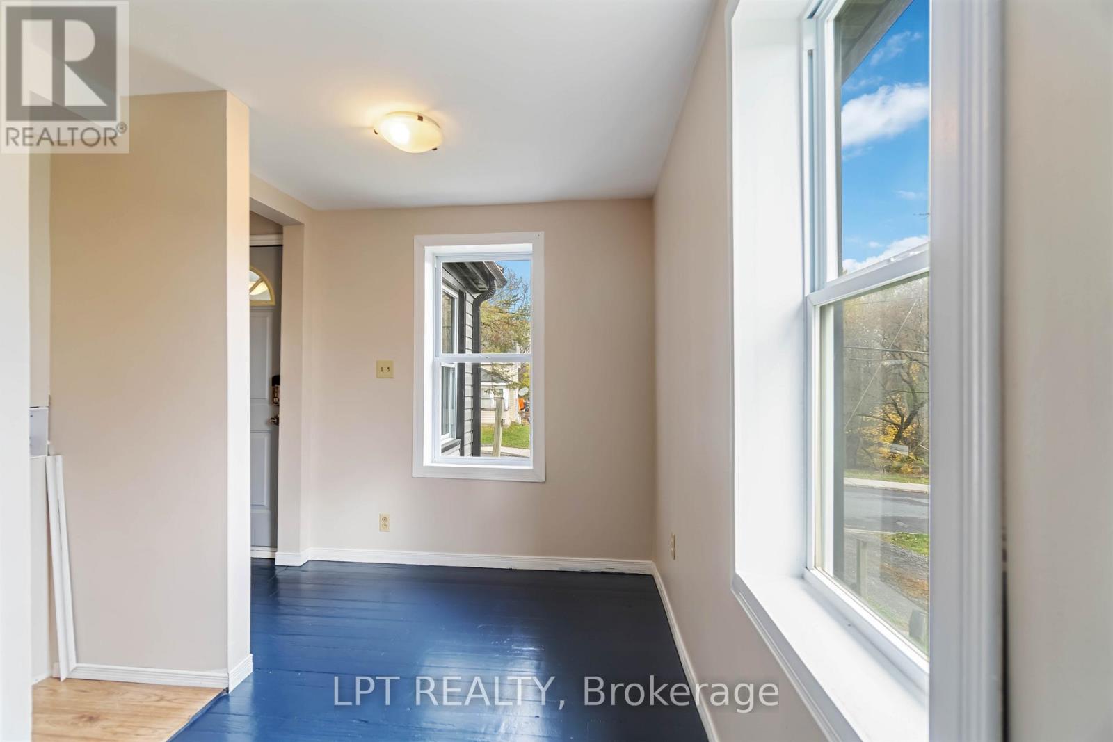 222 Bartholomew Street, Brockville, Ontario  K6V 2S6 - Photo 37 - X12525744