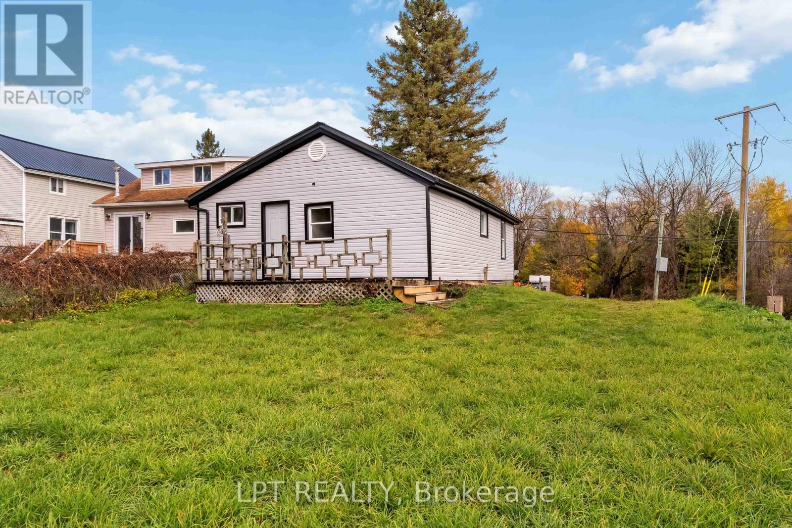 222 Bartholomew Street, Brockville, Ontario  K6V 2S6 - Photo 44 - X12525744