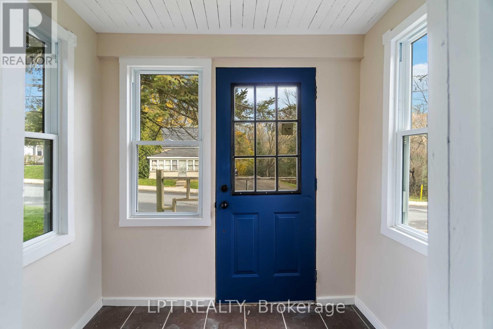 222 Bartholomew Street, Brockville, Ontario  K6V 2S6 - Photo 40 - X12525744