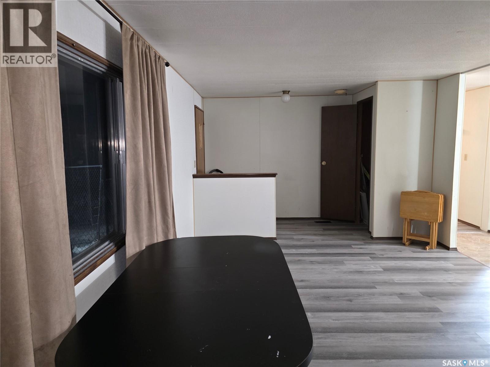 302 1st Avenue N, Beechy, Saskatchewan  S0L 0C0 - Photo 3 - SK025748