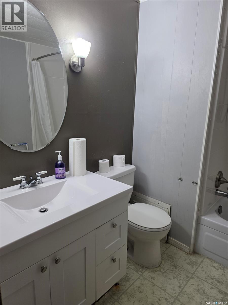 302 1st Avenue N, Beechy, Saskatchewan  S0L 0C0 - Photo 6 - SK025748