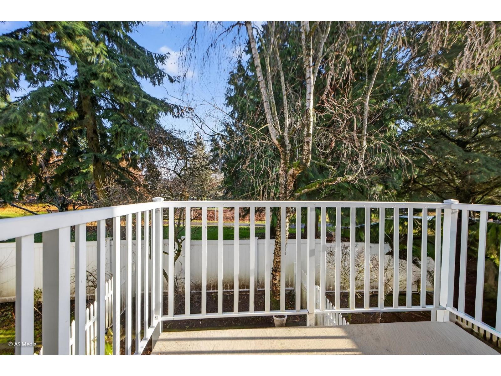 18 12110 75a Avenue, Surrey, British Columbia V3W 1M1 - Photo 11 - R3074237