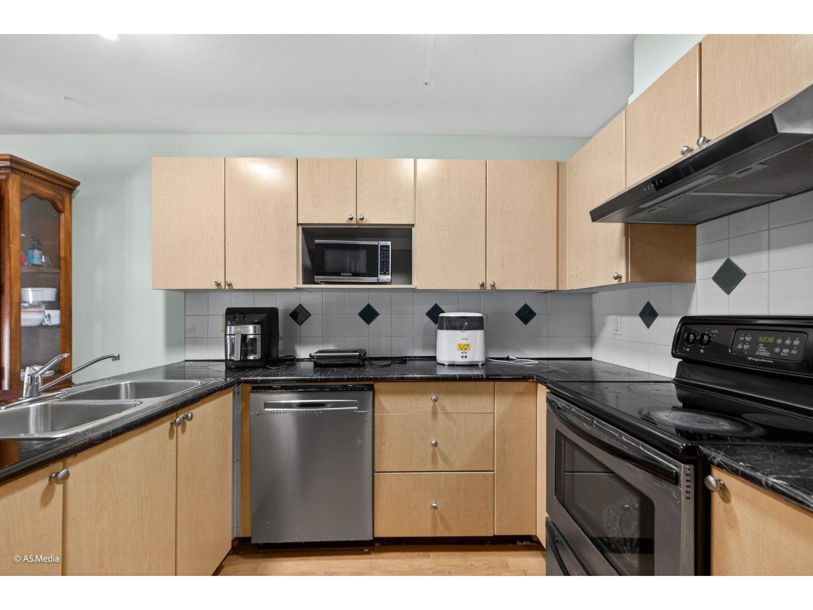 18 12110 75a Avenue, Surrey, British Columbia V3W 1M1 - Photo 7 - R3074237