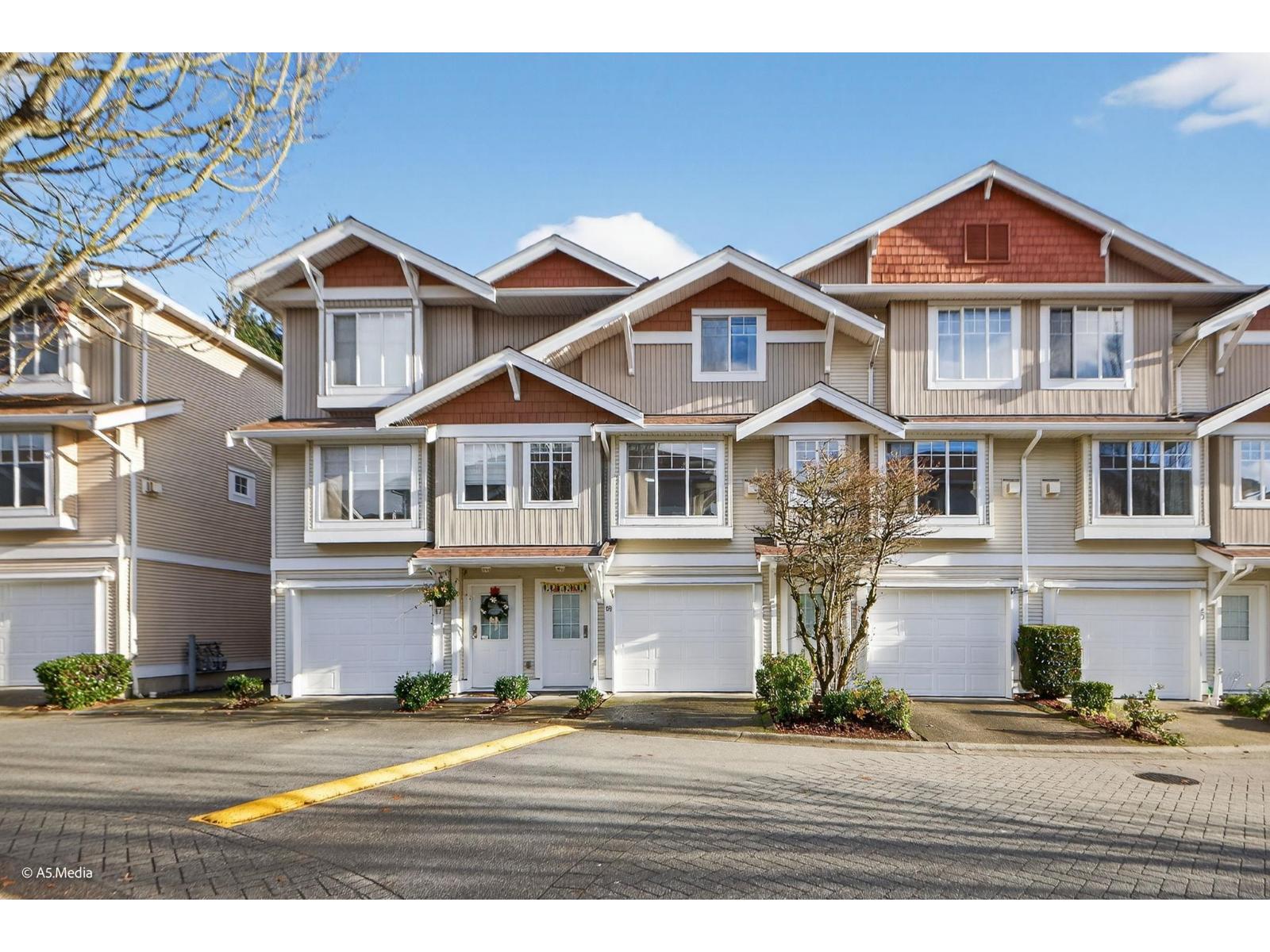 18 12110 75a Avenue, Surrey, British Columbia V3W 1M1 - Photo 3 - R3074237