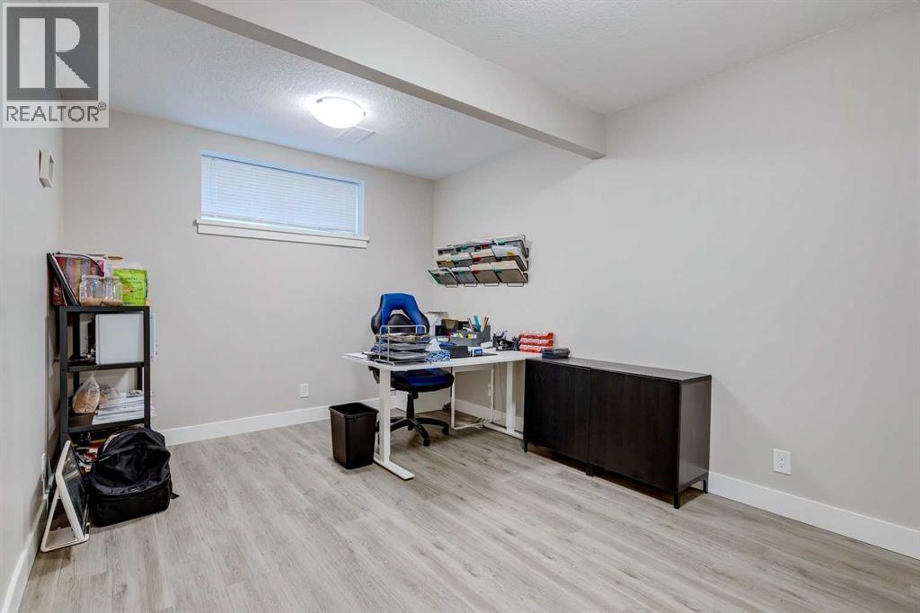 75 Masters Rise Se, Calgary, Alberta  T3M 2B9 - Photo 31 - A2268811
