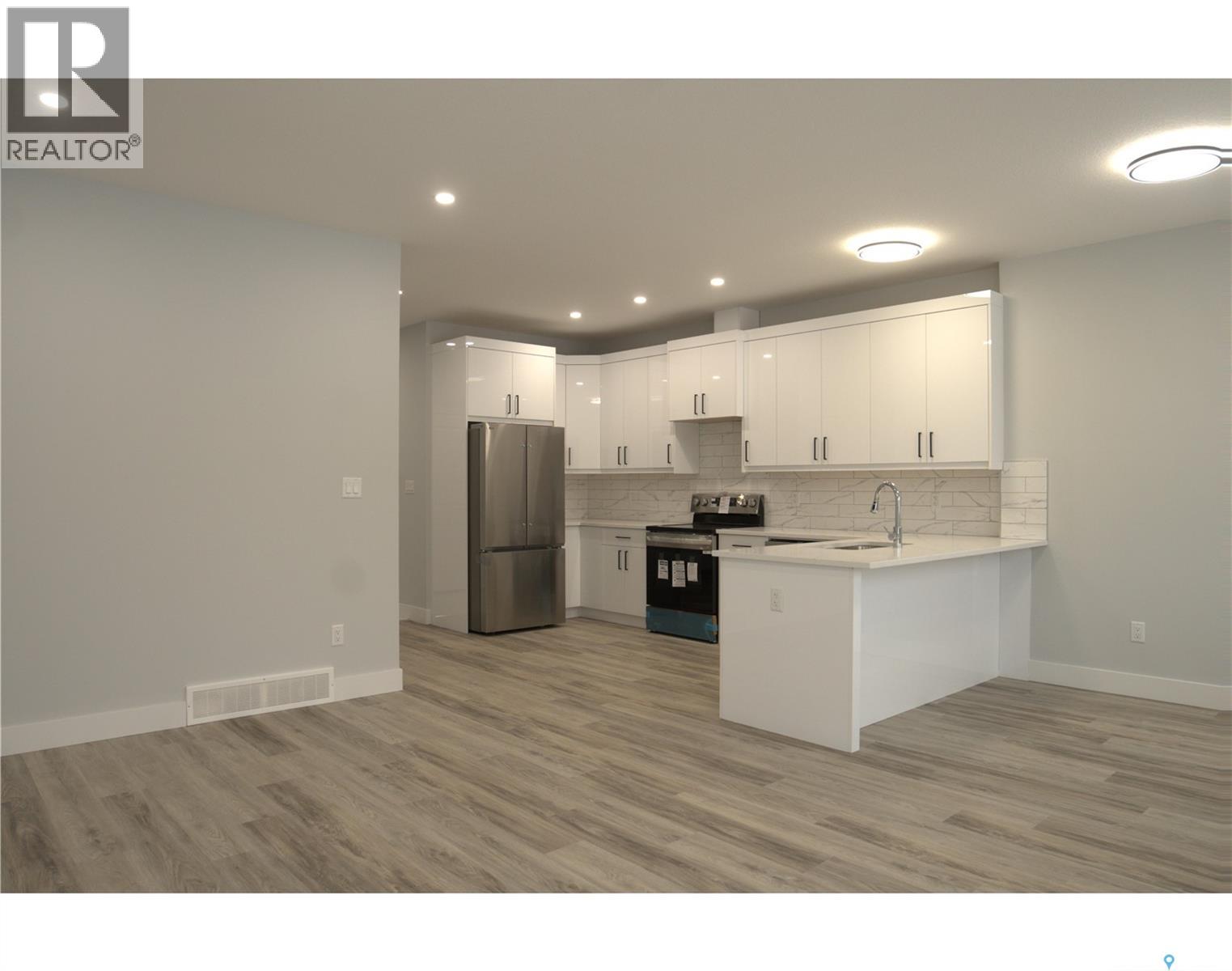 521 Sharma Crescent, Saskatoon, Saskatchewan  S7W 0Z5 - Photo 6 - SK025770